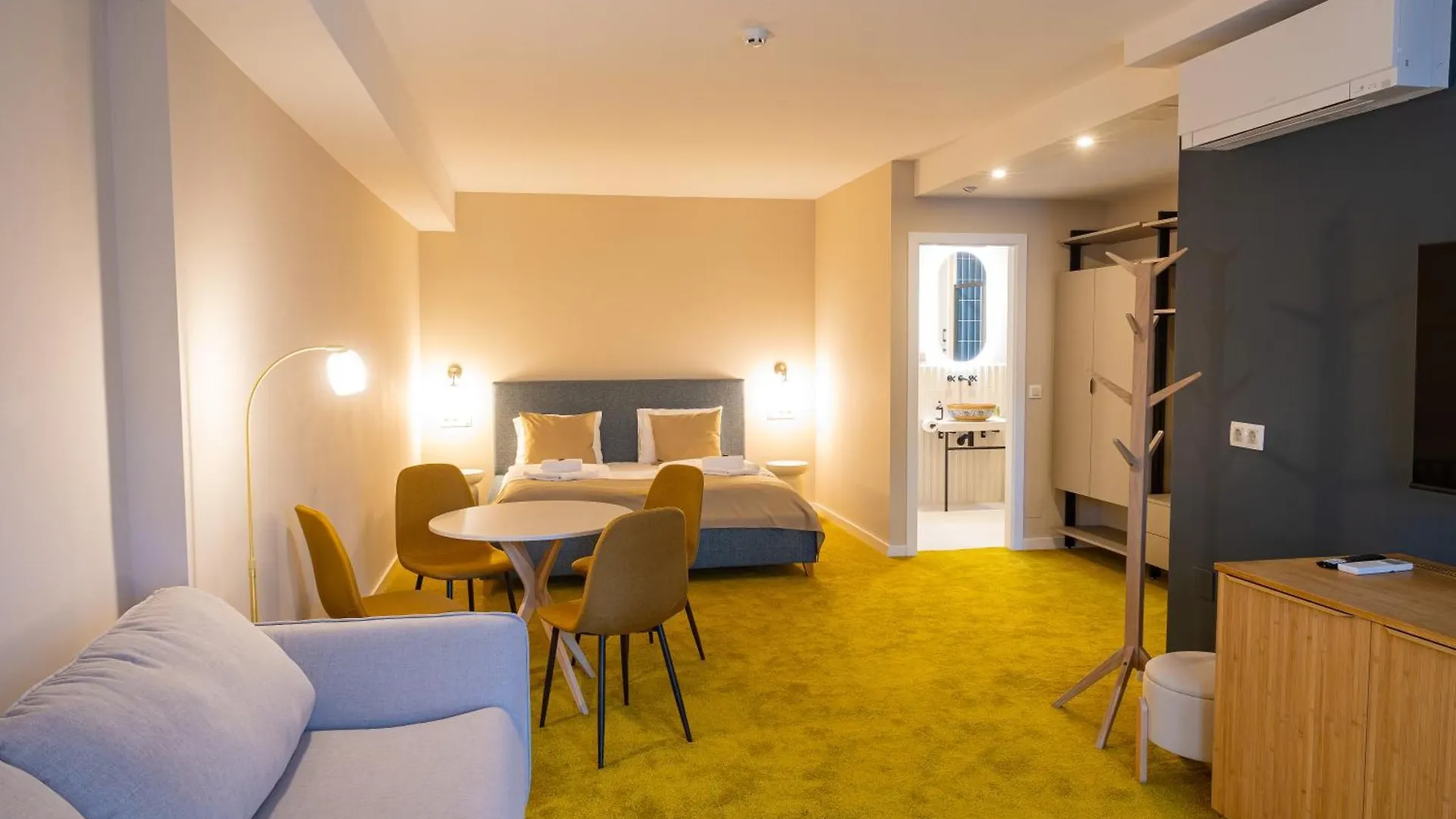 Chez Zeiza Hotel Budapest Hungary